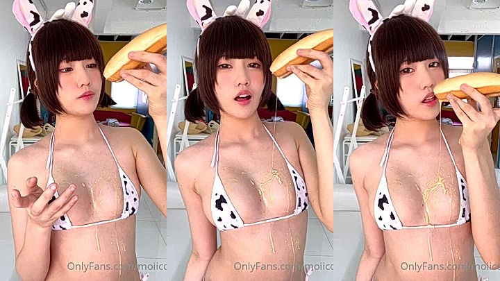 Teasing onlyfans leaked clip of moiicos43