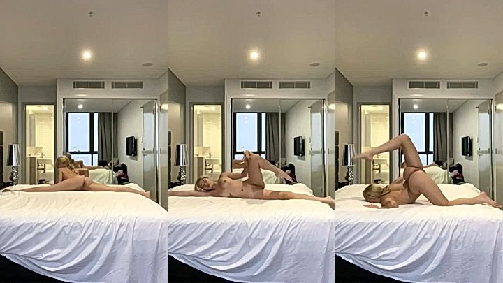 sexy bitch arches her big booty on the bed