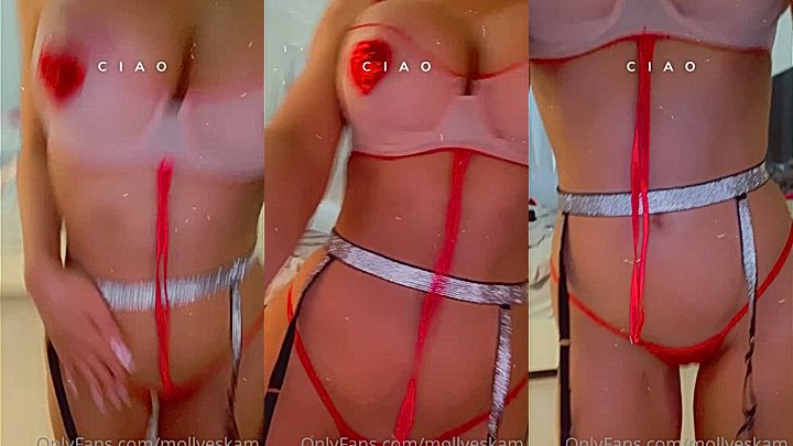 hot nasty model Molly Eskam squeeze hr nipples hard and rubs her big soft boobs