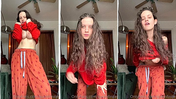 sexy hoe QuinnFinite strip slowly and whine her coochie just for you, she is so horny