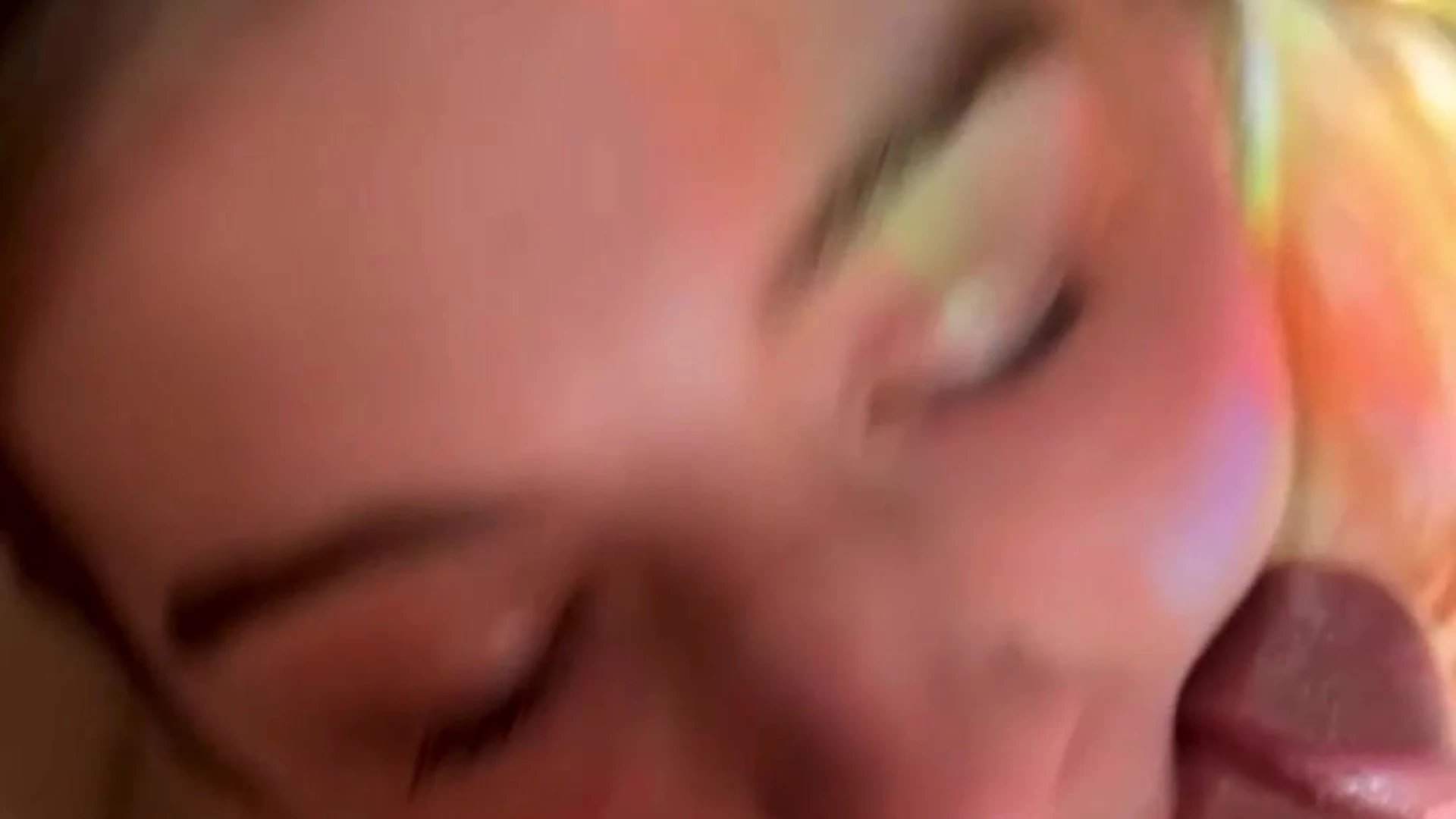 wild queen Lynntoria sucks dick like never before leaked onlyfans sextape