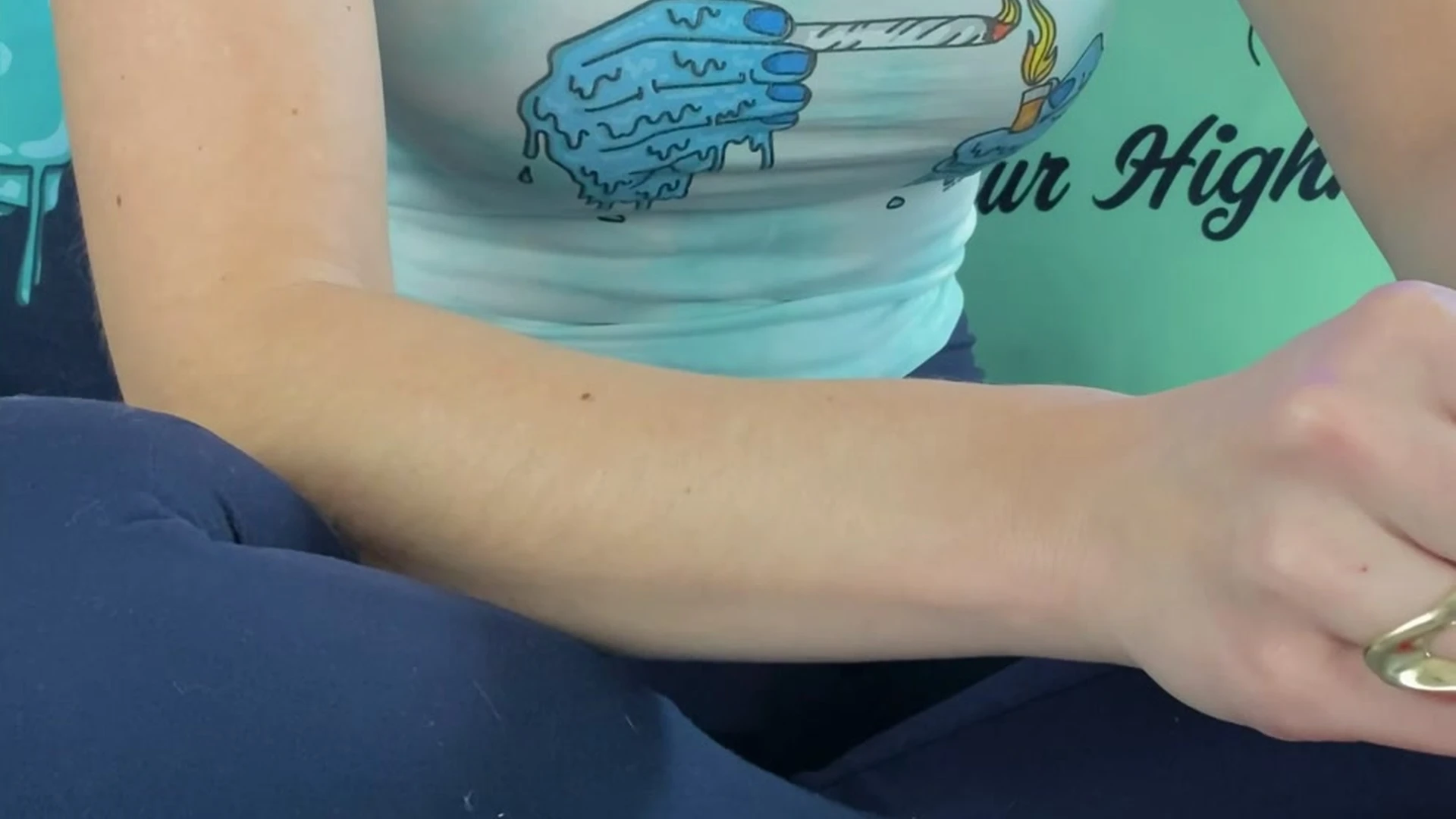 Sams soles21 titty tease for you in her bedroom leaked onlyfans