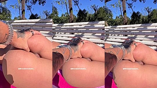 brazilian onlyfans model Brenda Trindade lays down and get her big booty rubs