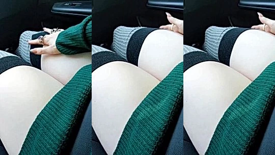 nasty hot model rubs her tighs and show her panties, Jenna Lynn Meowri onlyfans leak