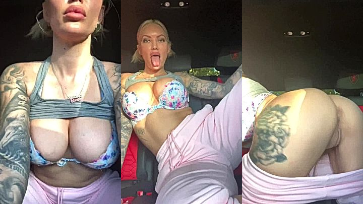 onlyfans american model Viking Barbie fingers her wet pussy