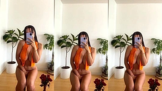 naughty wild sexy slutty model Sophie Mudd hadns on her tighs as she show off he sexy soft curves and boobs