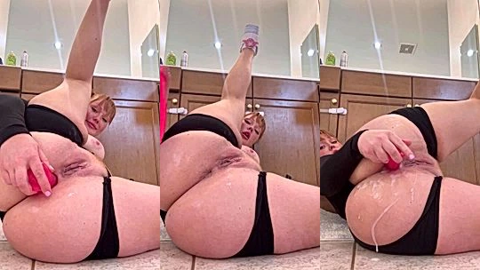 bad girl Bambi Doe fuck dildo so big till she couldnt stop shaking leaked onlyfans video