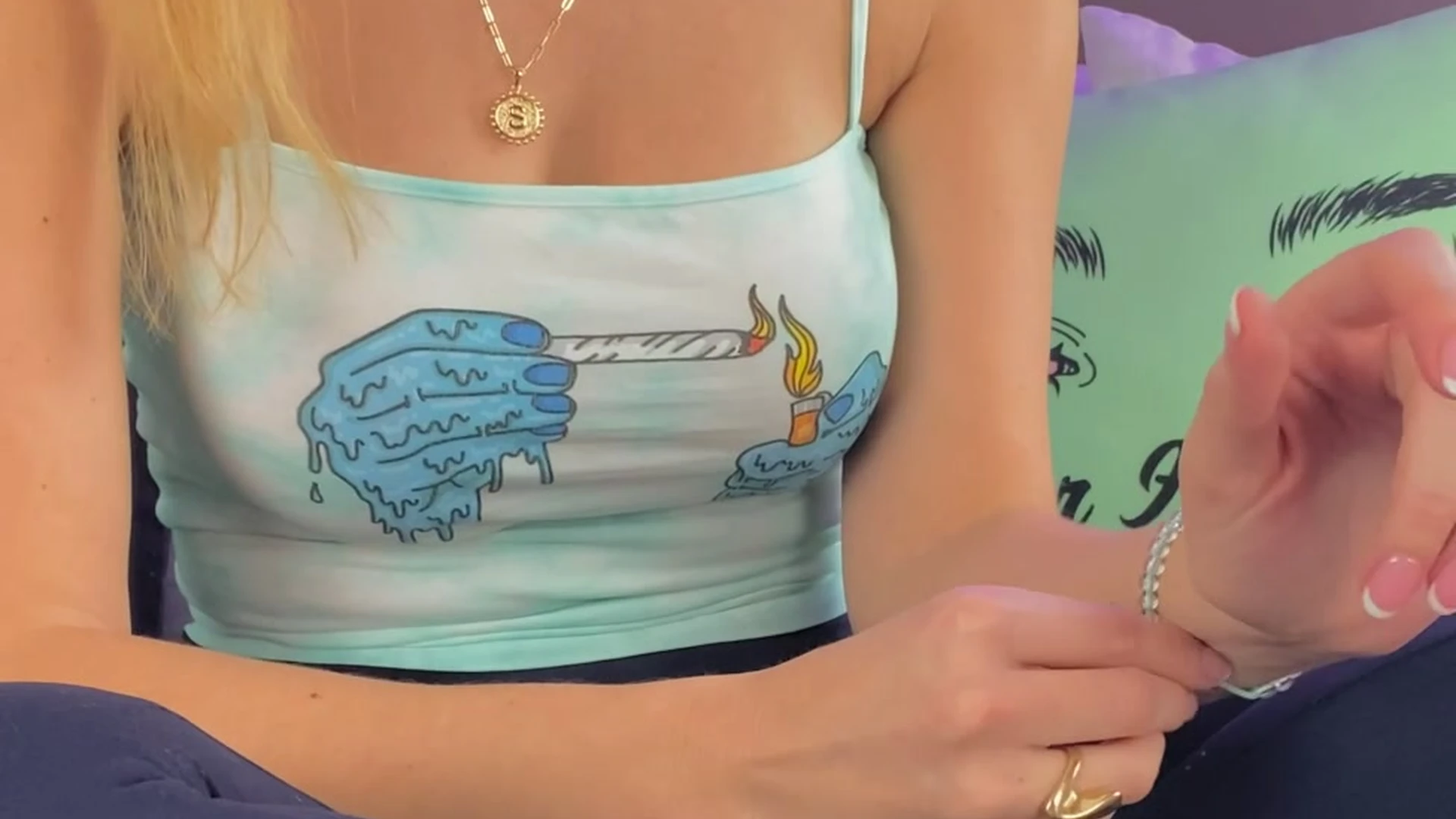 teasing video of naughty onlyfans model Sams soles21 playing with her boobs