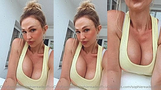 big ass onlyfans model Sophie Reade do a video showing her big tits in lingerie