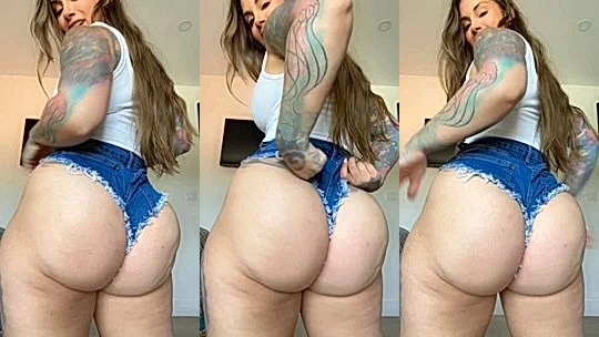 blond sexy onlyfans model Giuliana Cabrazia talks dity and shows her tits in lingerie